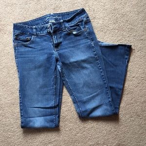 *FLASH SALE* American Eagle - Artist Jeans